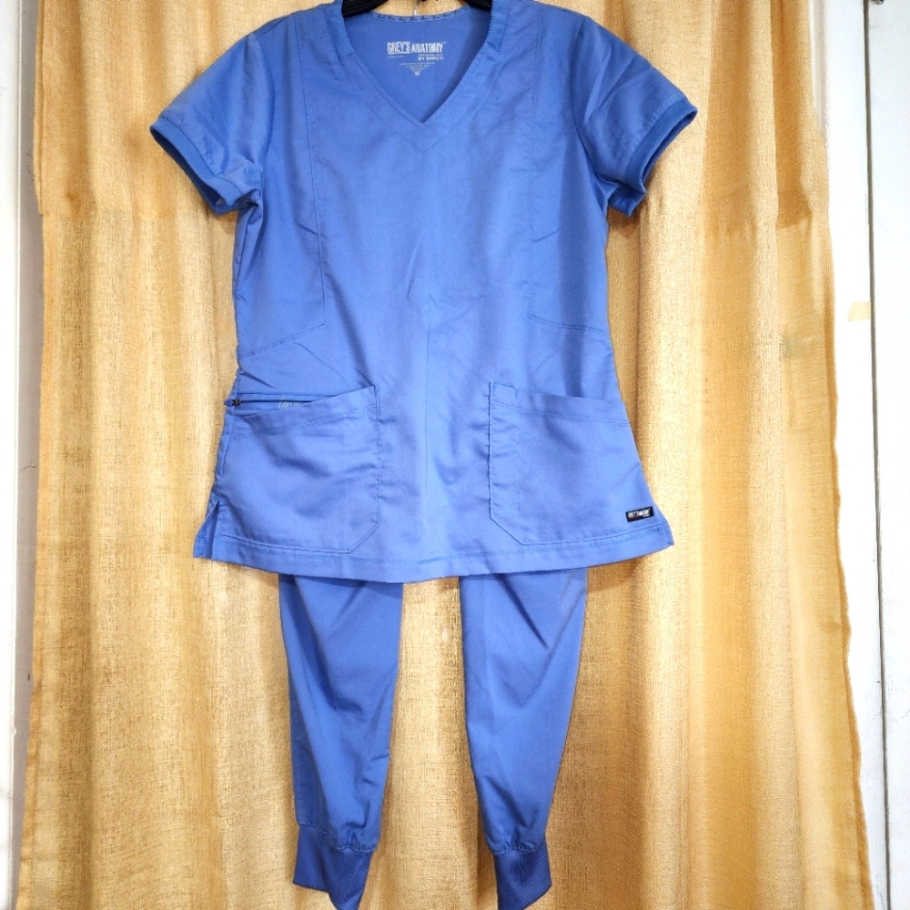 GREY'S ANATOMY SCRUBS